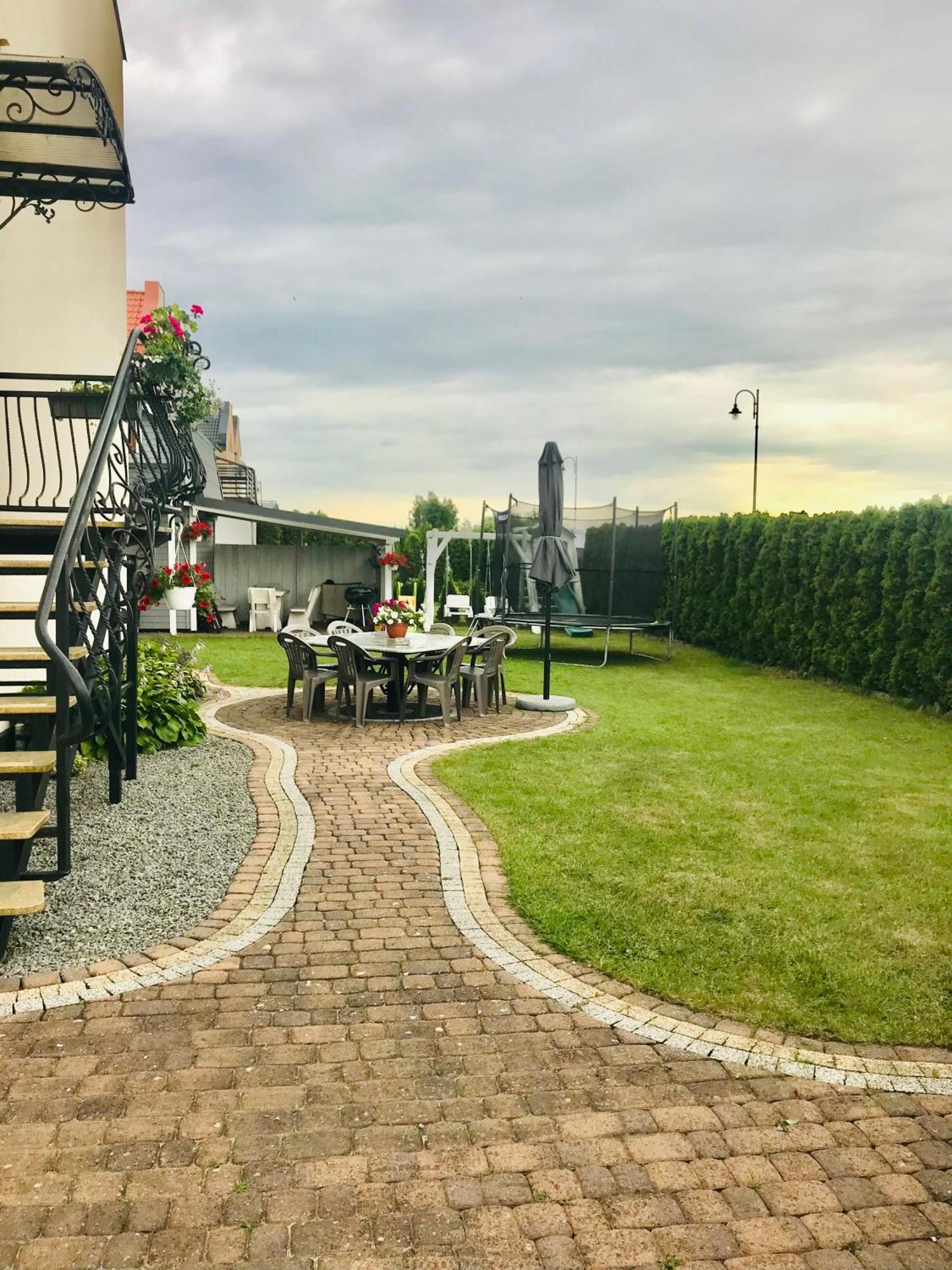 Julus Lodge *